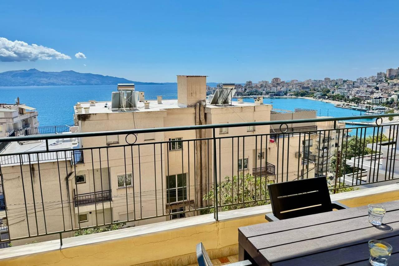 Colorful Sea View Apartment Sarandë Buitenkant foto