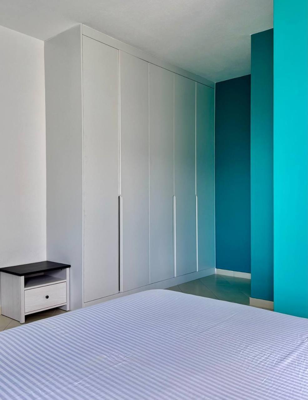 Colorful Sea View Apartment Sarandë Buitenkant foto